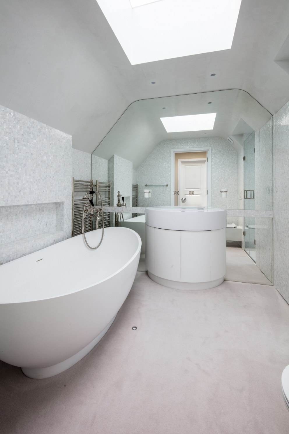 Holland Park Houses | Bathroom | Interior Designers